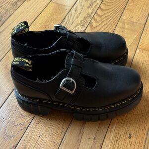 Dr. Martens Black Women’s Maryjane style platform Shoes with Buckle